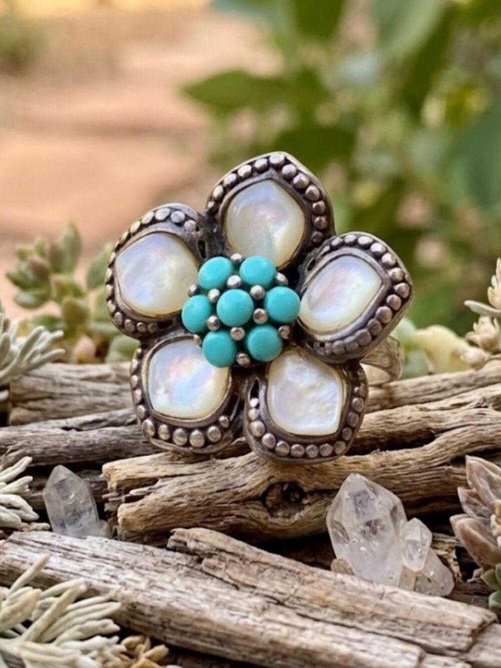 Flower Mother of Pearl & Turquoise sterling silver ring